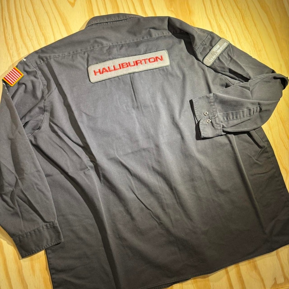 Vintage Halliburton gray & black work shirt with patches